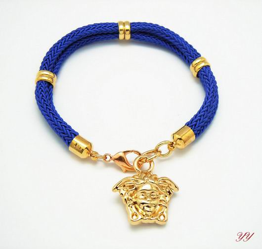 Wholesale Versace Bracelet Replica-018