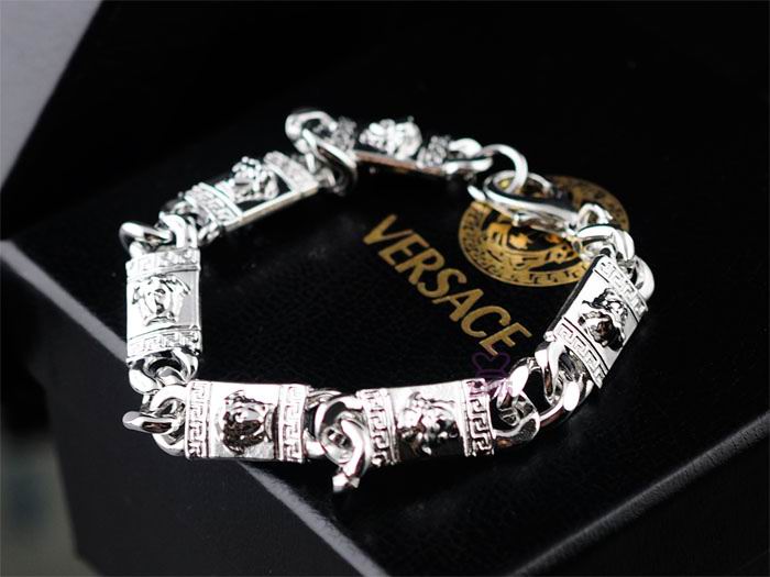 Wholesale Versace Bracelet Replica-034