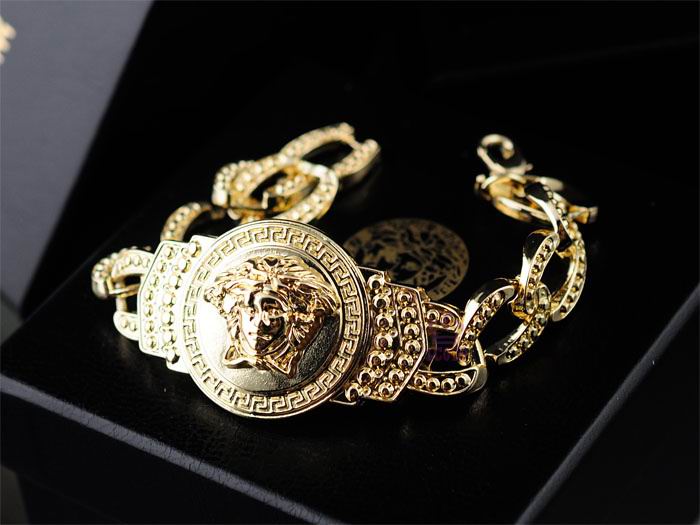 Wholesale Versace Bracelet Replica-037