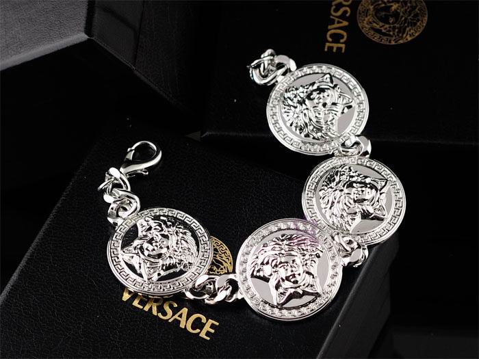 Wholesale Versace Bracelet Replica-038