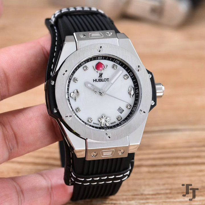 Wholesale Hublot Classic Fashion Watches for Cheap-031