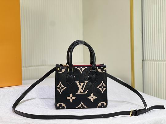 Wholesale Cheap Aaa Louis Vuitton OnTheGo MM Monogram Women Bags for Sale