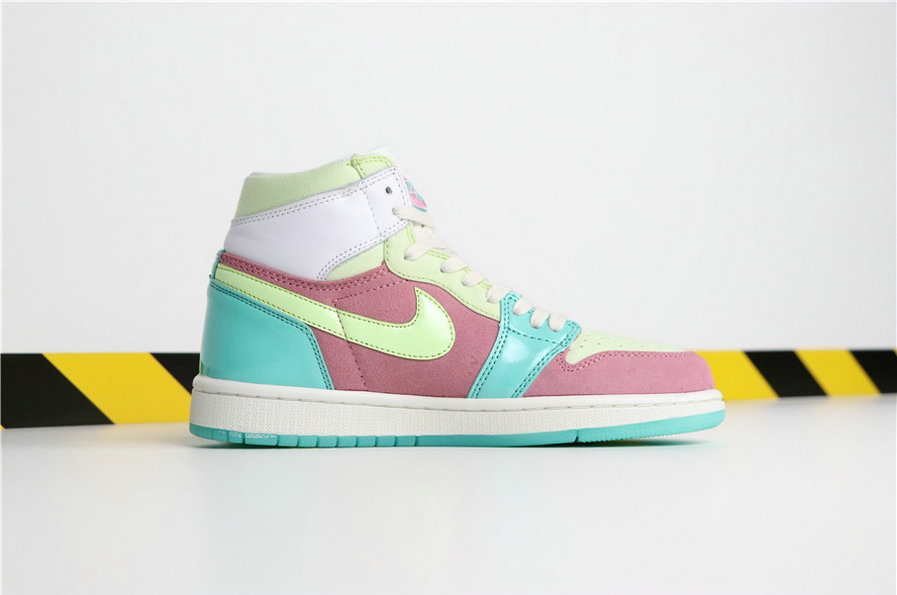 Air Jordan 1 “Easter”555112-400