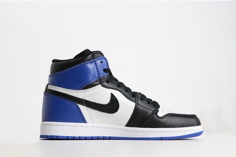 Air Jordan 1 Homage to Home blue black white B.O.G.